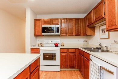 212 Fairway Village unit 212, Northampton, MA 01060 - photo 7