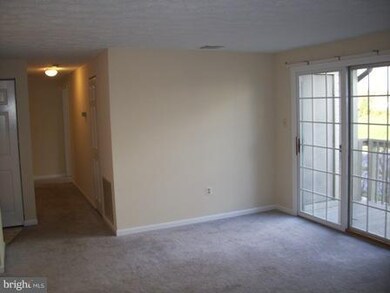 821 Stratford Way unit K, Frederick, MD 21701 - photo 5