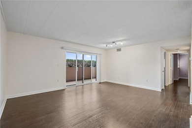 Large living and dining room flex space