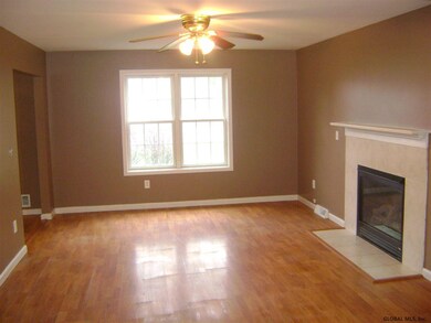 47 Acorn Ave, Rensselaer, NY 12144 - photo 5