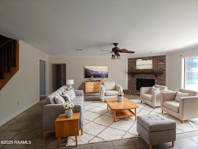 104 Darwin Cir, Lafayette, LA 70508 - photo 2