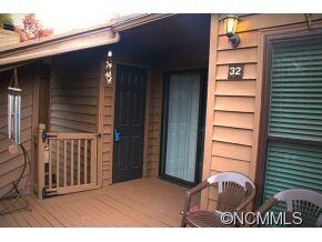Front Deck is Slip-Proof!
