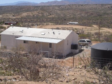 33781 Charick Rd, Oracle, AZ 85623 - photo 2