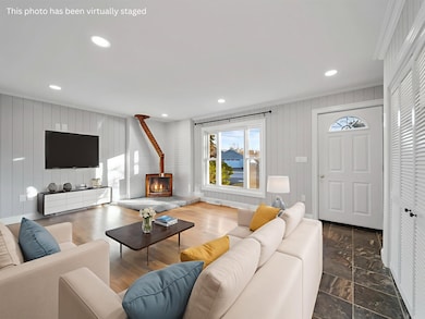 30 Burgess St, Nashua, NH 03064 - photo 4