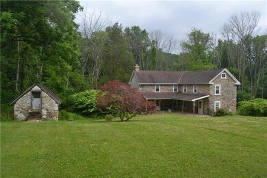 233 Longview Dr Front