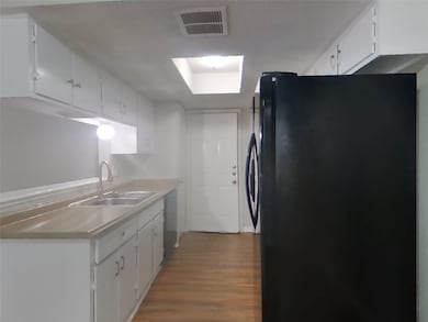 13154 Winding Wood Dr, Houston, TX 77038 - photo 5