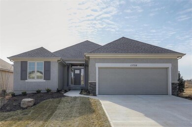13708 Bentley St, Overland Park, KS 66221 - photo 2