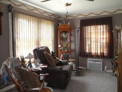 902 Hills Chapel Rd, Manchester, TN 37355 - photo 2