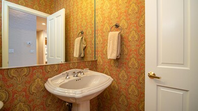 57042 Peppermill Cir unit 25-C, Sunriver, OR 97707 - photo 6