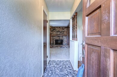 1909 Adams St, Alvin, TX 77511 - photo 4