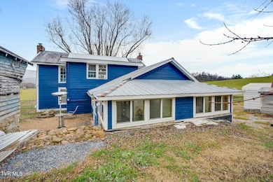 2149 Siam Rd, Elizabethton, TN 37643 - photo 6