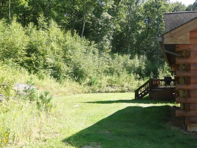 981 Swamp Rd, Hunlock Creek, PA 18621 - photo 3