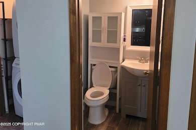 21 Mountain Dr unit 101, Mount Pocono, PA 18344 - photo 6