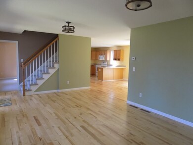 23 Dunhamtown Palmer Rd, Brimfield, MA 01010 - photo 3