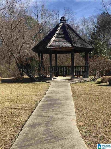 4254 Willow Brook Cir, Birmingham, AL 35215 - photo 2