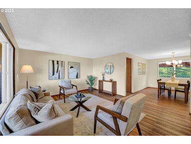 2720 Fillmore St, Eugene, OR 97405 - photo 2