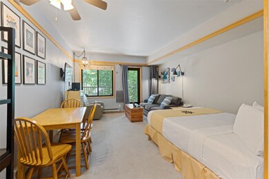 Studio bedroom