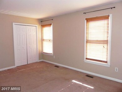 300 S 11th St unit H, Purcellville, VA 20132 - photo 5