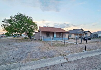 1103 Monroe Ave, Alamogordo, NM 88310 - photo 3