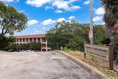 20 Tapatio Dr E unit 205, Boerne, TX 78006 - photo 5