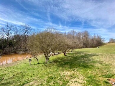 242 Willard Ln, Statesville, NC 28625 - photo 2