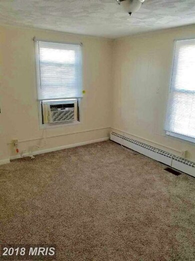 8520 Chestnut Ave, Bowie, MD 20715 - photo 3