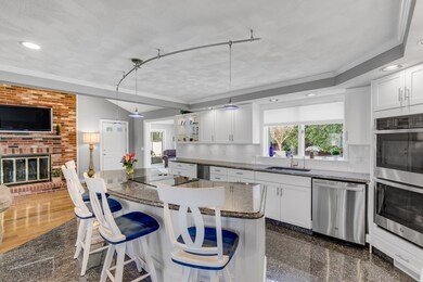 33 Diane Rd, Peabody, MA 01960 - photo 4