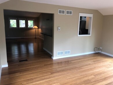 250 West Ave, Elmhurst, IL 60126 - photo 6