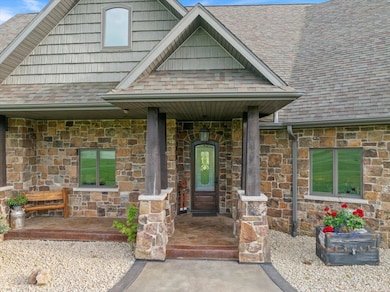 9073 Richfield Dr, Marshfield, WI 54449 - photo 4