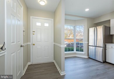 1209 Martha Greenleaf Dr, Crofton, MD 21114 - photo 2