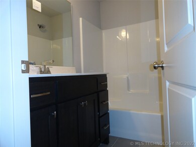 3808 S 33rd St, Broken Arrow, OK 74014 - photo 6