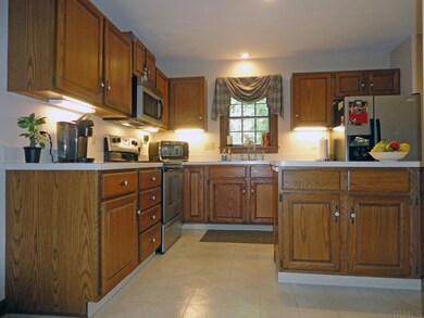 52155 Fieldstone Ln, Granger, IN 46530 - photo 7