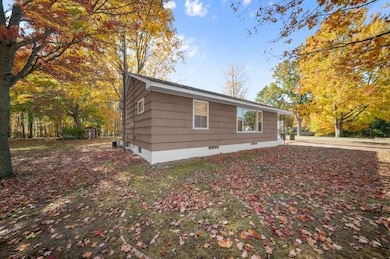 73 Eugene Ave, Norton Shores, MI 49441 - photo 3