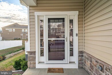 5459 Dundee Ln, White Plains, MD 20695 - photo 2