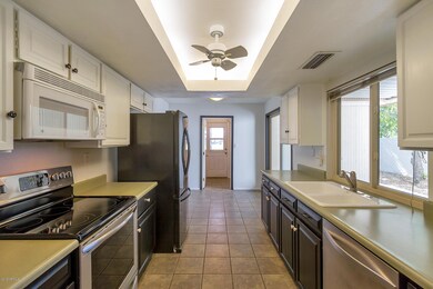 6841 N 29th Ave-2966