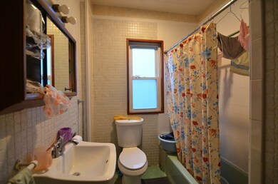 130 Russell St unit 132, Malden, MA 02148 - photo 4