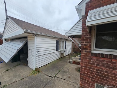 19442 Moross Rd, Detroit, MI 48224 - photo 6