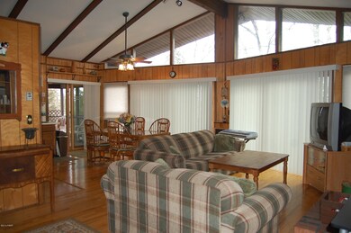 102 Waterview Dr, Lords Valley, PA 18428 - photo 5