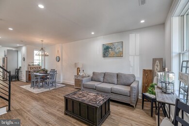 2712 Kirkbride St, Philadelphia, PA 19137 - photo 4