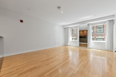 Folio Boston unit 603, Boston, MA 02110 - photo 4