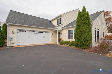 10108 Forrest Patch Dr, Mechanicsville, VA 23116 - photo 2