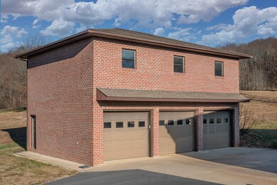 3 car Garage