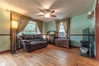 65 Novelty Rd, Warwick, RI 02889 - photo 6