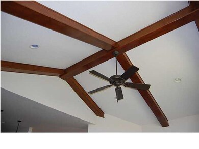 Ceiling in the living room