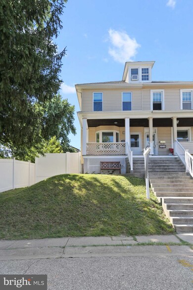 1013 Roland Heights Ave, Baltimore, MD 21211 - photo 2