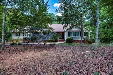 946 Monroe Ave, Asheboro, NC 27205 - photo 2