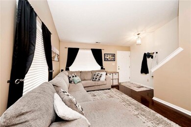 2600 Fraiser Fir Dr, Greenwood, IN 46143 - photo 6