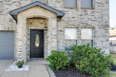 8605 Swan Park Dr, Denton, TX 76210 - photo 3