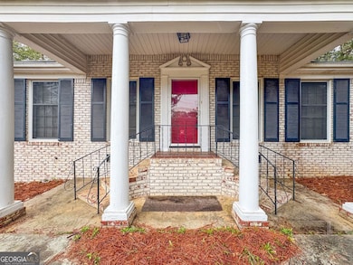 592 Hunnicutt Rd SE, Mableton, GA 30126 - photo 3