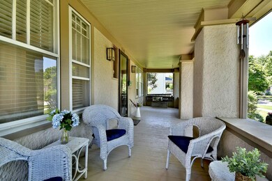 305 N Addison Ave, Elmhurst, IL 60126 - photo 3